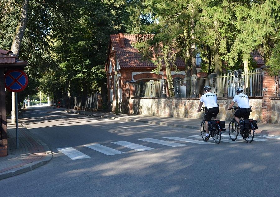 Plaga kradzieży rowerów w powiecie! Jak zabezpieczyć swój – radzą policjanci