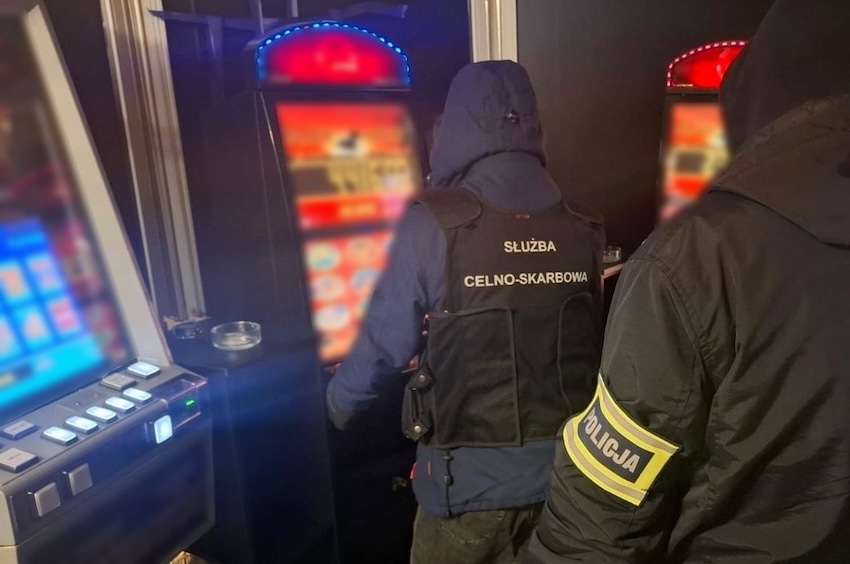 8198bee4 ae98 47b5 8964 e00e7bb530db