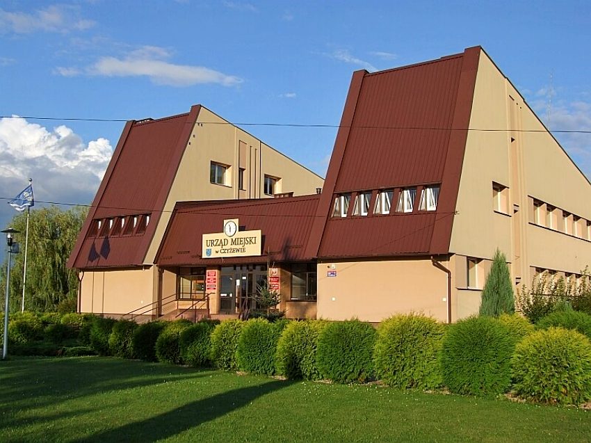 Sienicki kontra Modzelewska. Kto zasiądzie w Radzie Miejskiej w Czyżewie?