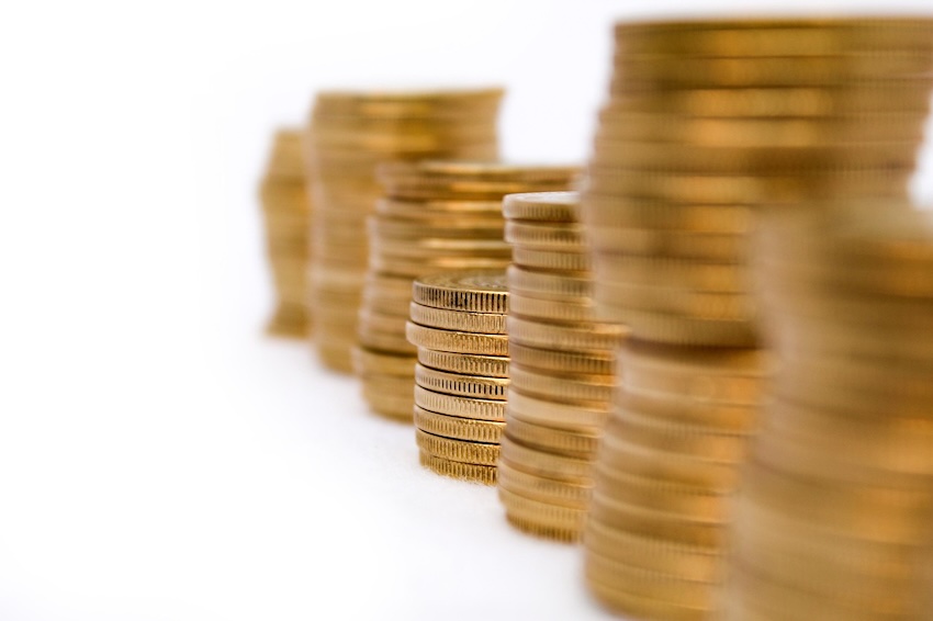 Poduszka finansowa krok po kroku – ile odkładać i gdzie bezpiecznie trzymać środki?