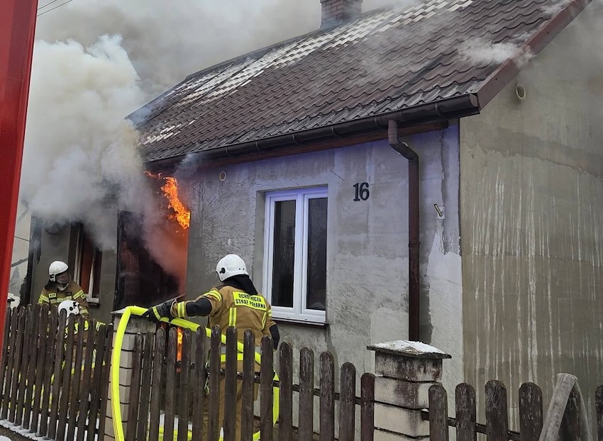 Tragedia rodziny z Ciechanowca. Zostali tylko z tym, co mieli na sobie