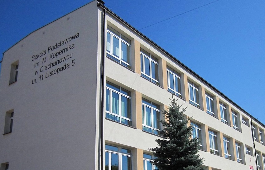 Uczniowie nie dojechali na lekcje. Ważny komunikat SP w Ciechanowcu