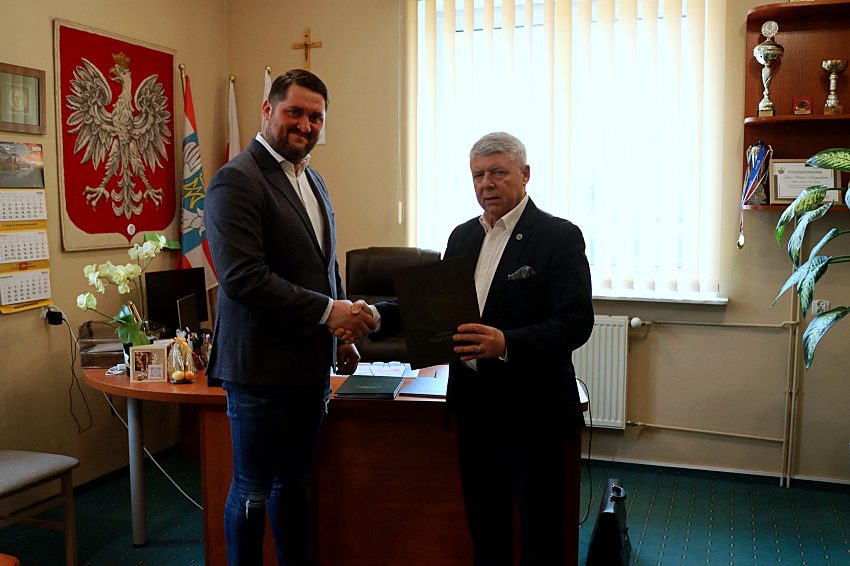 w143 20260323 192937