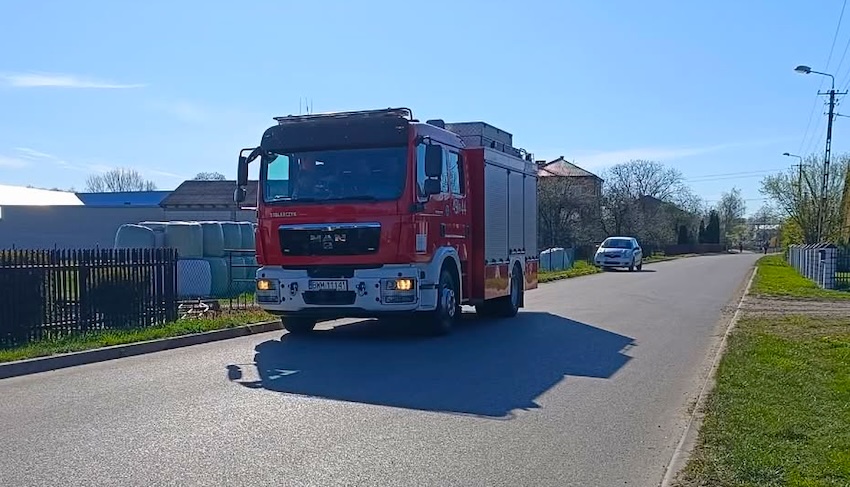 Akcja ratunkowa w gminie Szepietowo. Poszkodowany sam uwolnił się z pułapki