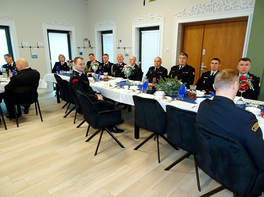 w24001 20251215 140208