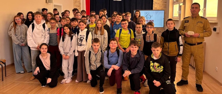 Wysokomazowieccy strażacy uczą dzieci, jak chronić się przed tlenkiem węgla