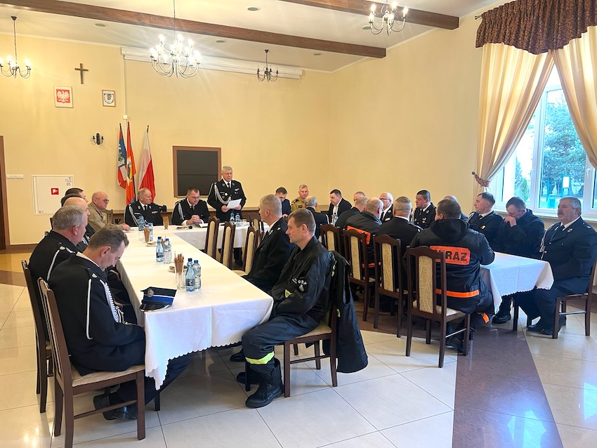 Nowy sprzęt dla strażaków z gminy Nowe Piekuty. Co trafiło do jednostek? [foto]