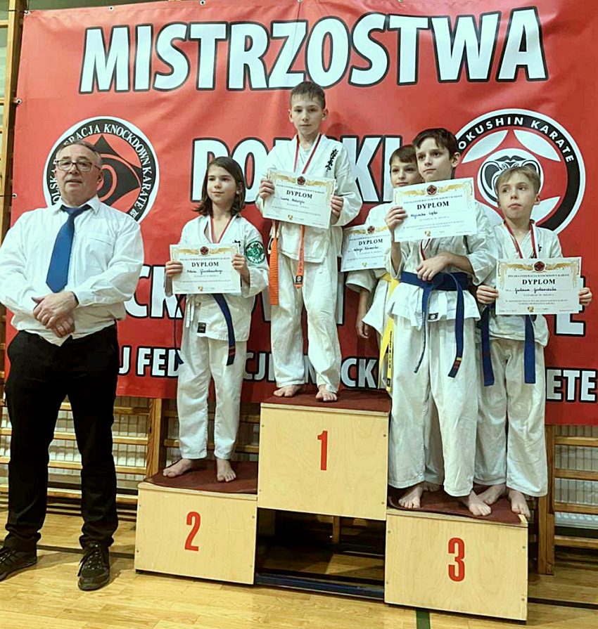 w24002 20251118 165300