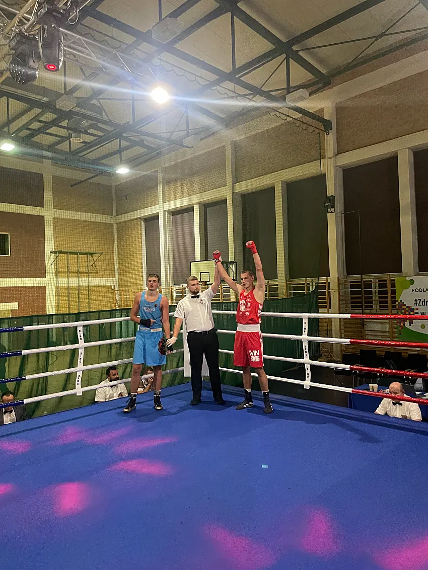 w14001 20251025 181735