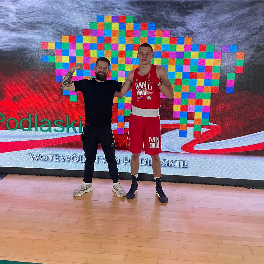 w14002 20251025 181735