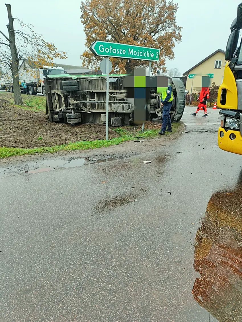 w14001 20251024 213005