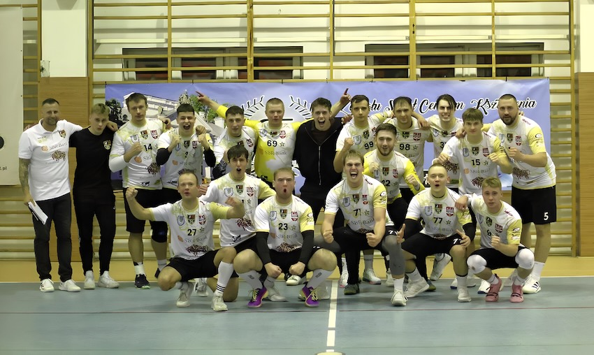 Horror z happy endem! SBR Podlasie lepsze w rzutach karnych [wideo]