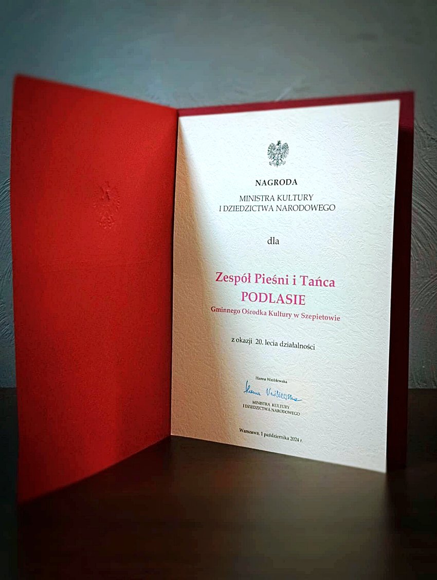 w1k001 20241106 191053