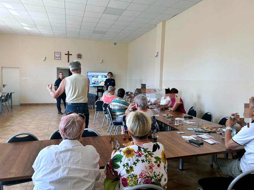 w1k002 20240717 174712