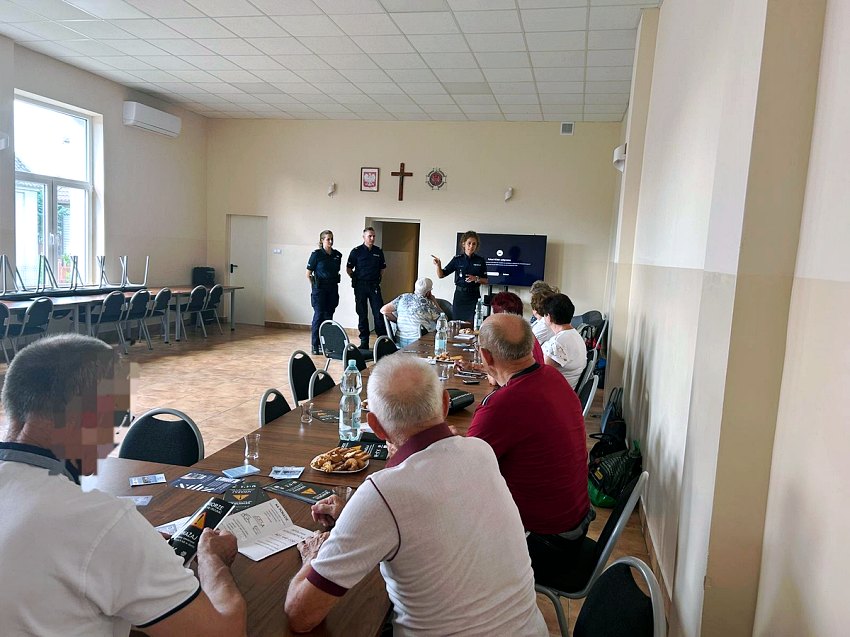 w1k003 20240717 174716