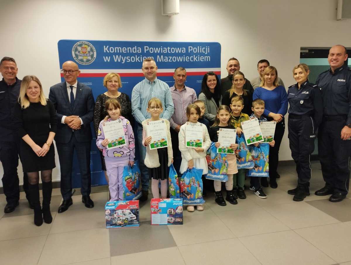 Wysokie Mazowieckie: Poznaliśmy laureatów konkursu „Bezpieczna droga do szkoły” [foto]