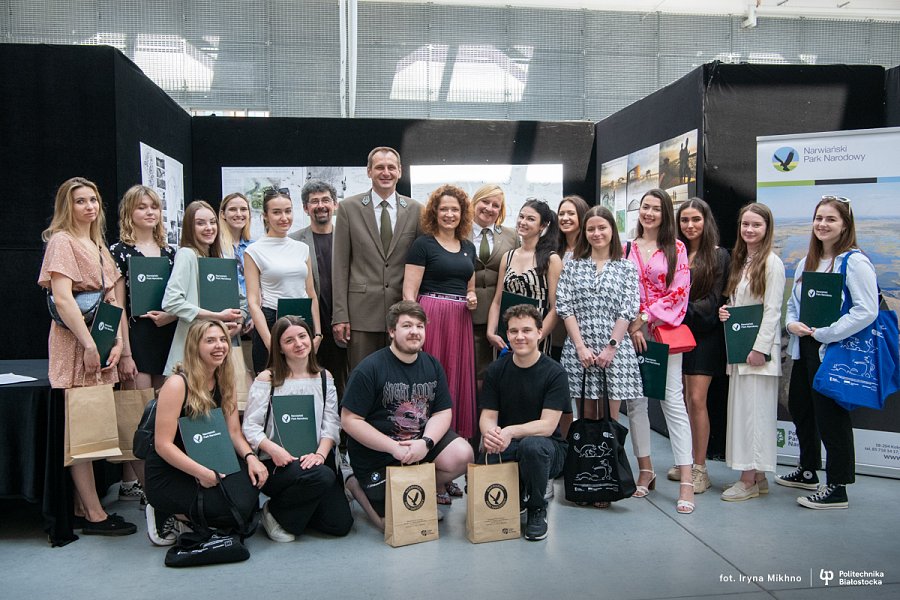 Narwiański Park Narodowy: Nowa Kładka Edukacyjna zaprojektowana przez Studentki Politechniki Białostockiej