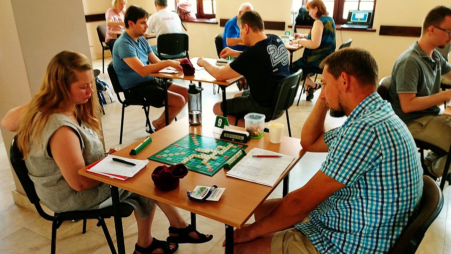 Jubileuszowe X Mistrzostwa Scrabble w Ciechanowcu: Wyjątkowe zwycięstwo debiutanta [foto]