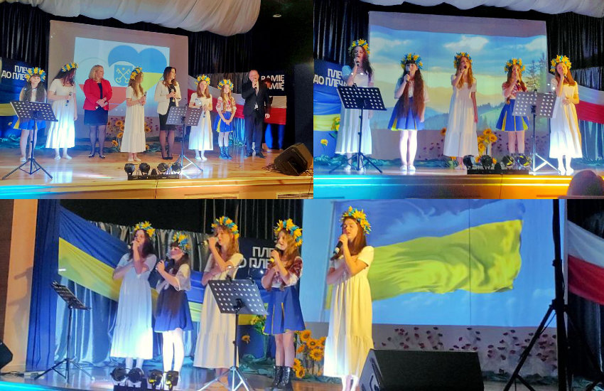 Ciechanowiec. Zaśpiewali dla Ukrainy. Koncert Ramię w ramię. Ukraino jesteśmy z Wami" [foto]