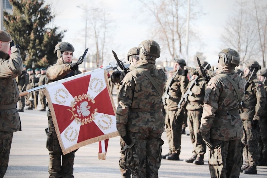 Ra1 0kcZ5lQZFV kopia