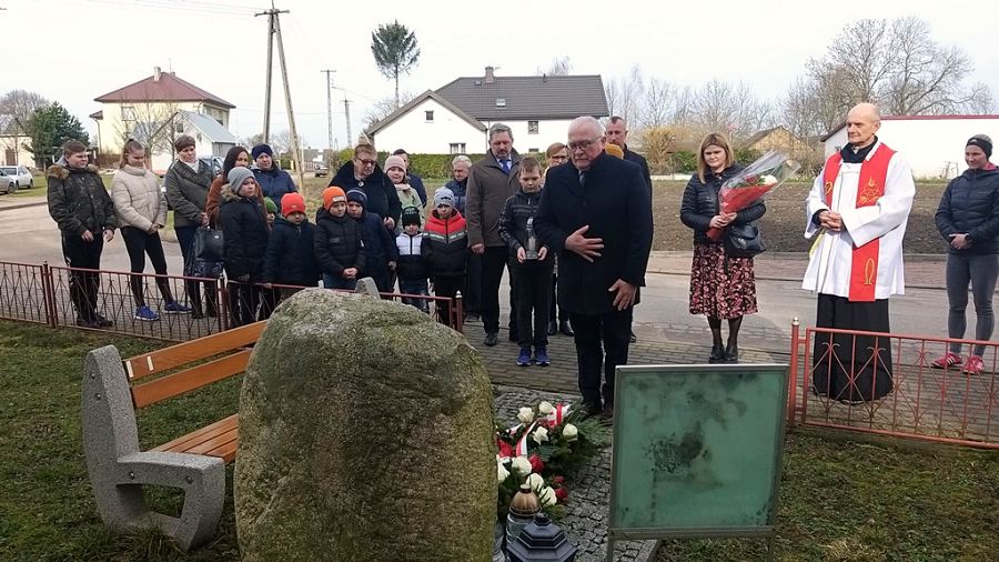 Gmina Sokoły oddaje hołd Krysiewiczom - ratującym Żydów w czasie okupacji [foto]