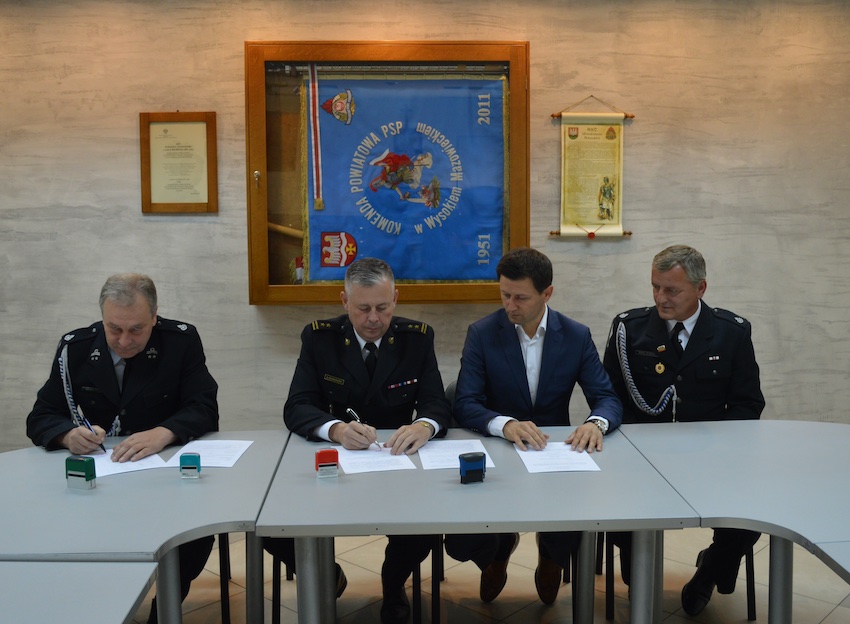 Podpisanie porozumienia w sprawie włączenia OSP Wyszonki Kościelne do KSRG