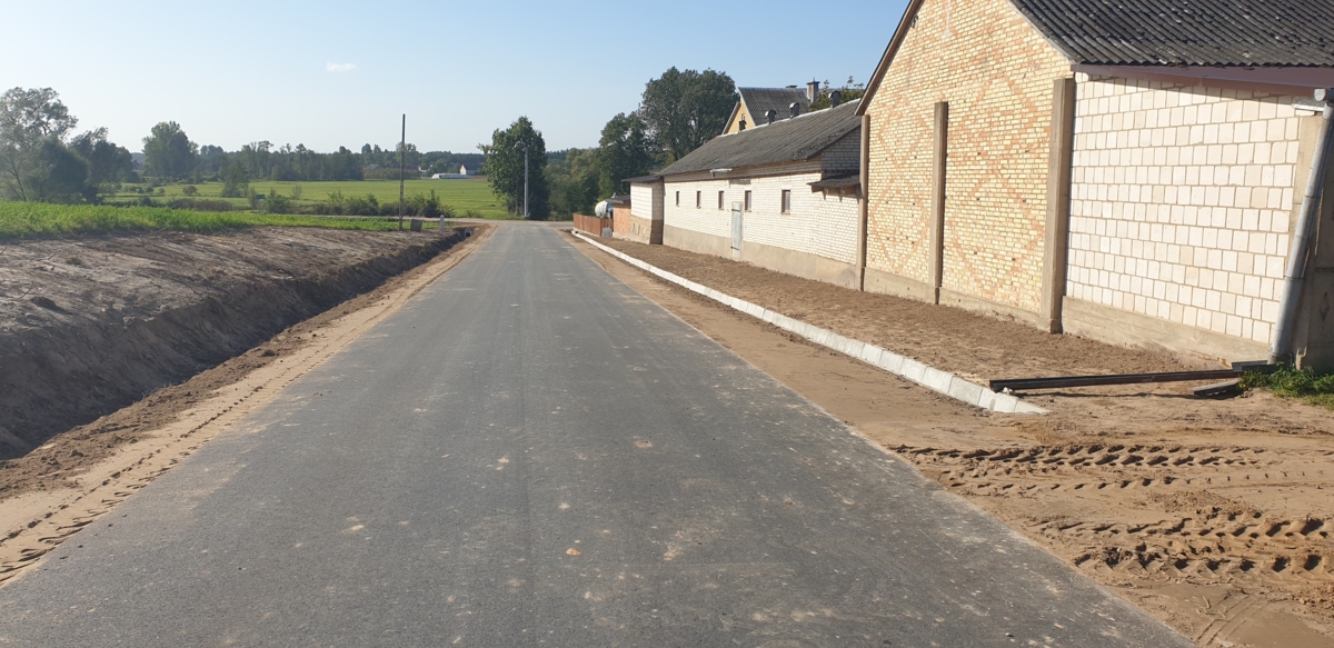 Przebudowa drogi gminnej we wsi Stare Kostry [foto]