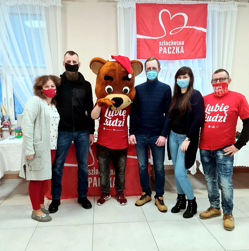 "Szlachetna paczka" od druhów z OSP Wyszonki Kościelne [foto]