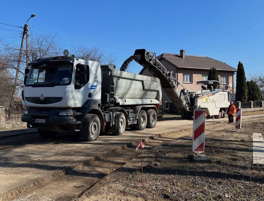 Przebudowa drogi powiatowej powiatowej Nr 2053B na odc.Kalinowo Solki – Chojane Sierocięta [foto]