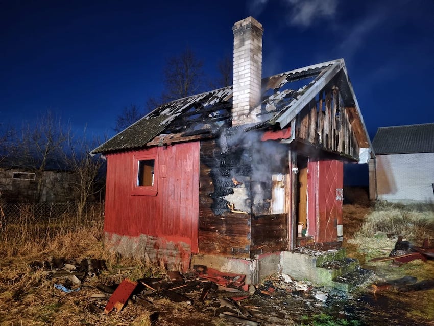 Pożar domu w gminie Kobylin-Borzymy [foto]