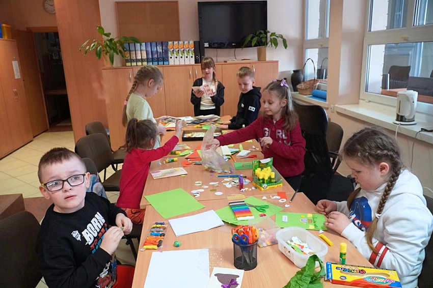 CKB w Sokołach zorganizowało kurs ozdób wielkanocnych [foto]