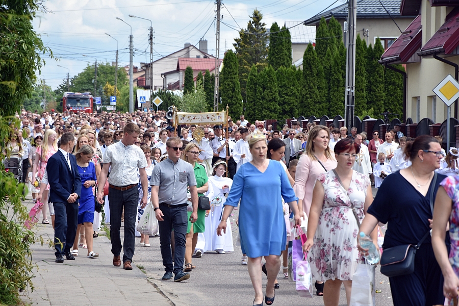 Procesja Bożego Ciała w Sokołach [wideo/foto]