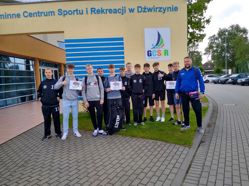 Drużyna z Jabłoni Kościelne w Finale Ogólnopolskich Igrzysk Młodzieży Szkolnej w Piłce Ręcznej [foto]