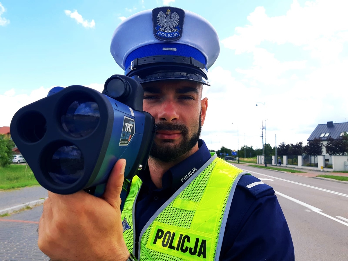 Sokoły. 58-latka gnała przez teren zabudowany 102 km/h. Straciła prawo jazdy