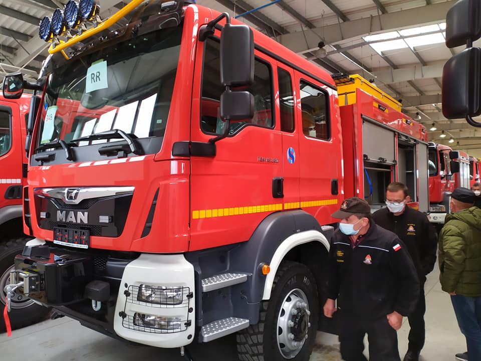 121867800 1892821090859414 7684977338185402524 n