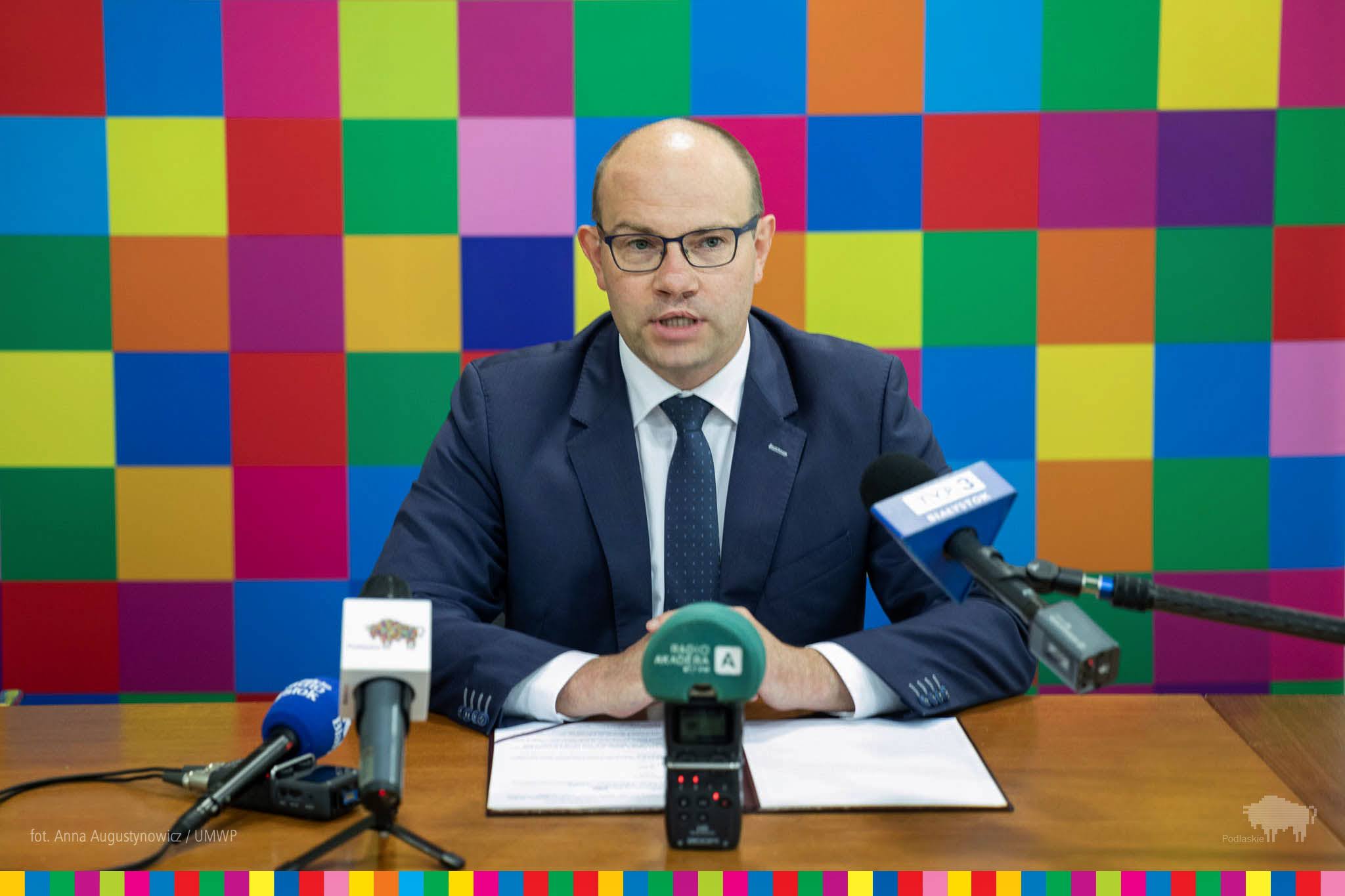 Konferencja powyborcza 2 of 5 1