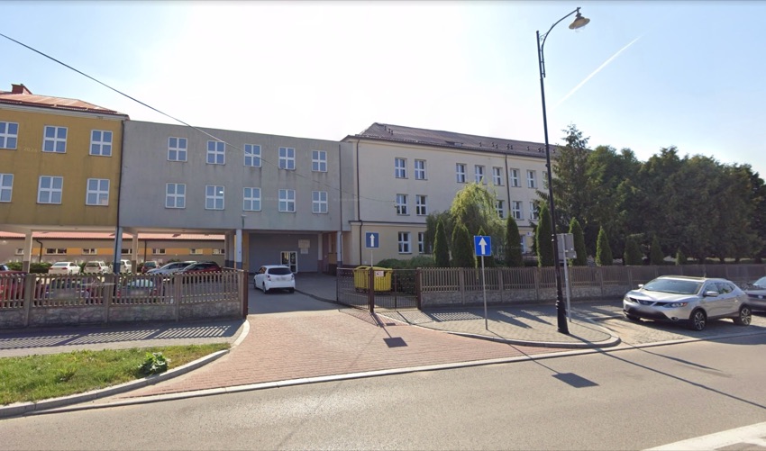 Budynek szkoły w Wysokiem Mazowieckiem