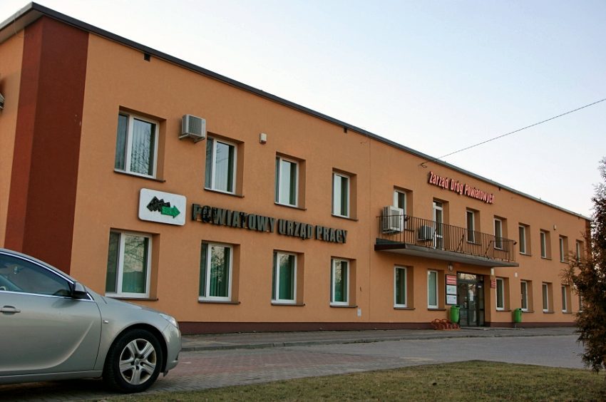Wysokie Mazowieckie: Powiatowy Urząd Pracy i Zarząd Dróg Powiatowych