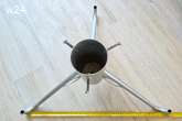 Stojak pod choinkę - mocny, metalowy, wytrzymały
