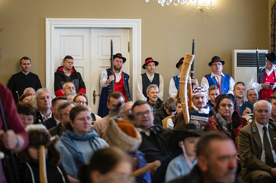 w006-20231203-171259
