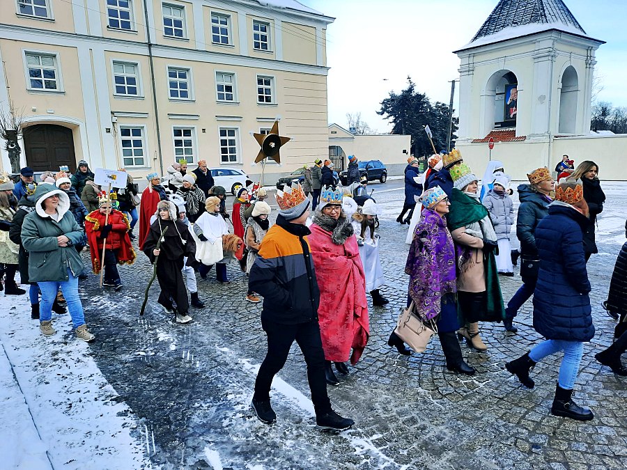 w1k014-20240106-180137