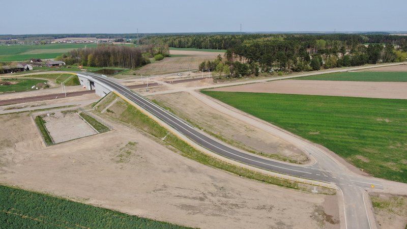 csm_7_Porosl_Kije_wiadukt_nad_torami_widok_na_uklad_drogowy_fot_Pawel_Mieszkowski_PKP_Polskie_Linie_Kolejowe_SA_6996271de0