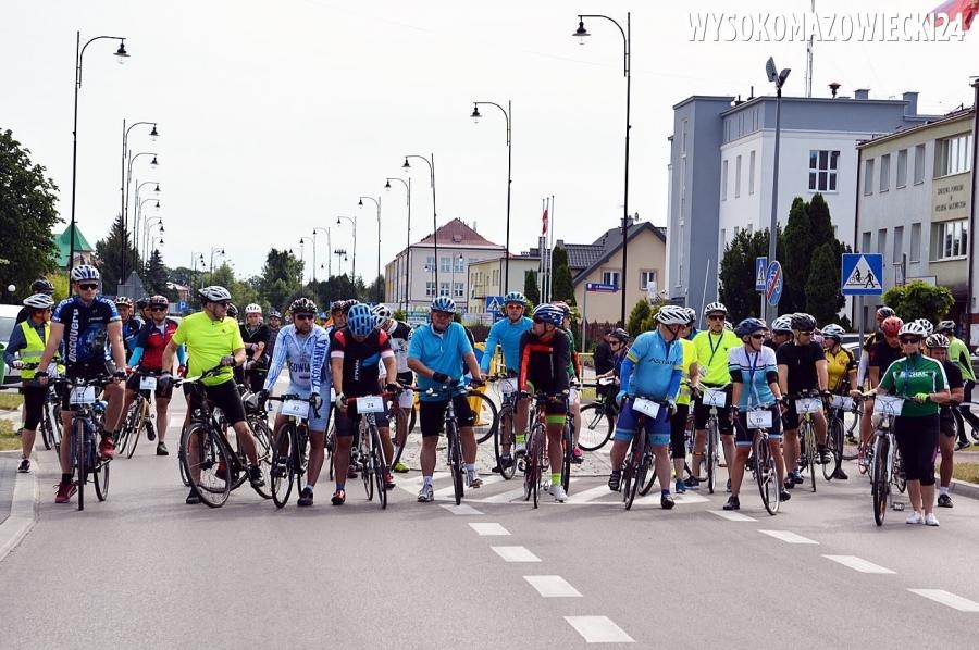 Wysokie Mazowieckie: V Wysokomazowiecki 24 godzinny Maraton Rowerowy. Na trasie 70 zawodników