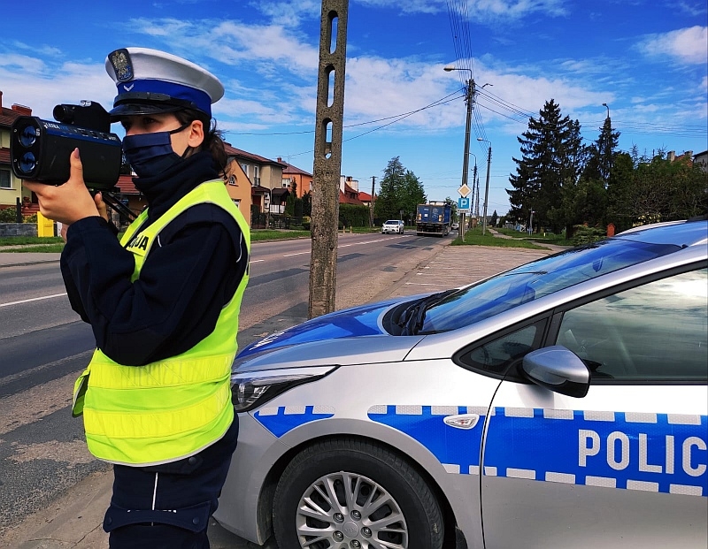 Kaskadowy pomiar prędkości na terenie powiatu. Skontrolowano 30 kierowców