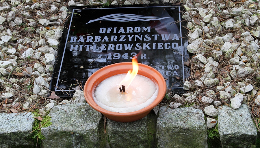 Ciechanowiec. Uroczystości upamiętniające 78. rocznicę egzekucji na Pałatkach